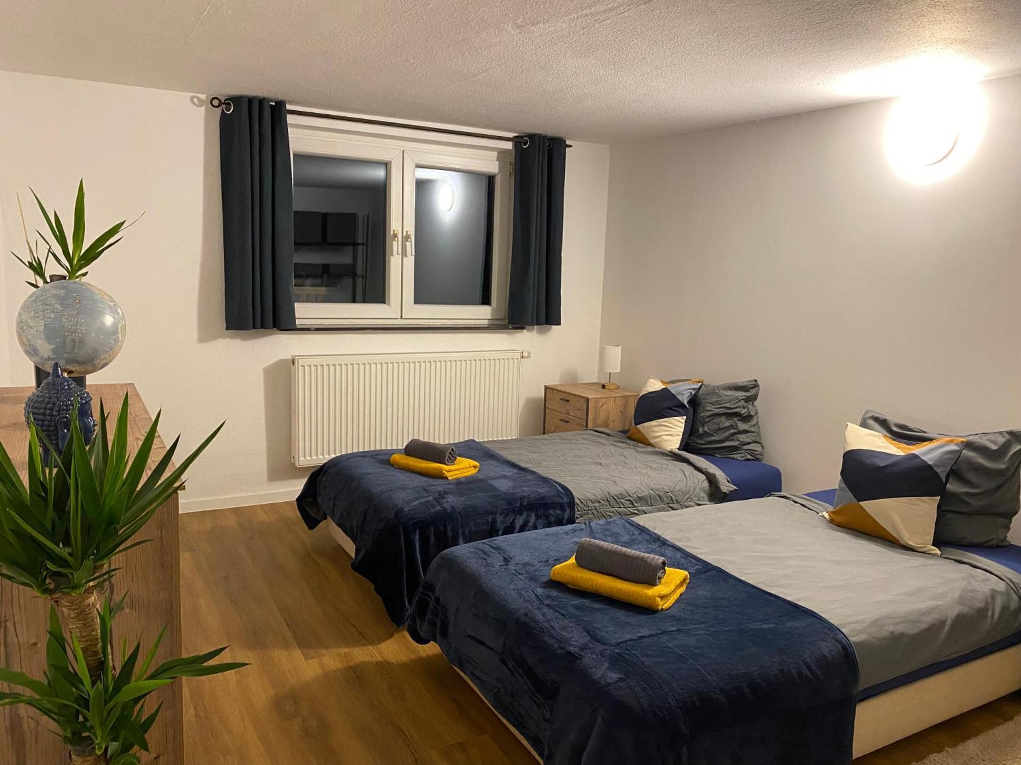 Apartment Roomy Comfort - Zwischen Heidelberg Und Mannheim Edingen-Neckarhausen Exteriör bild