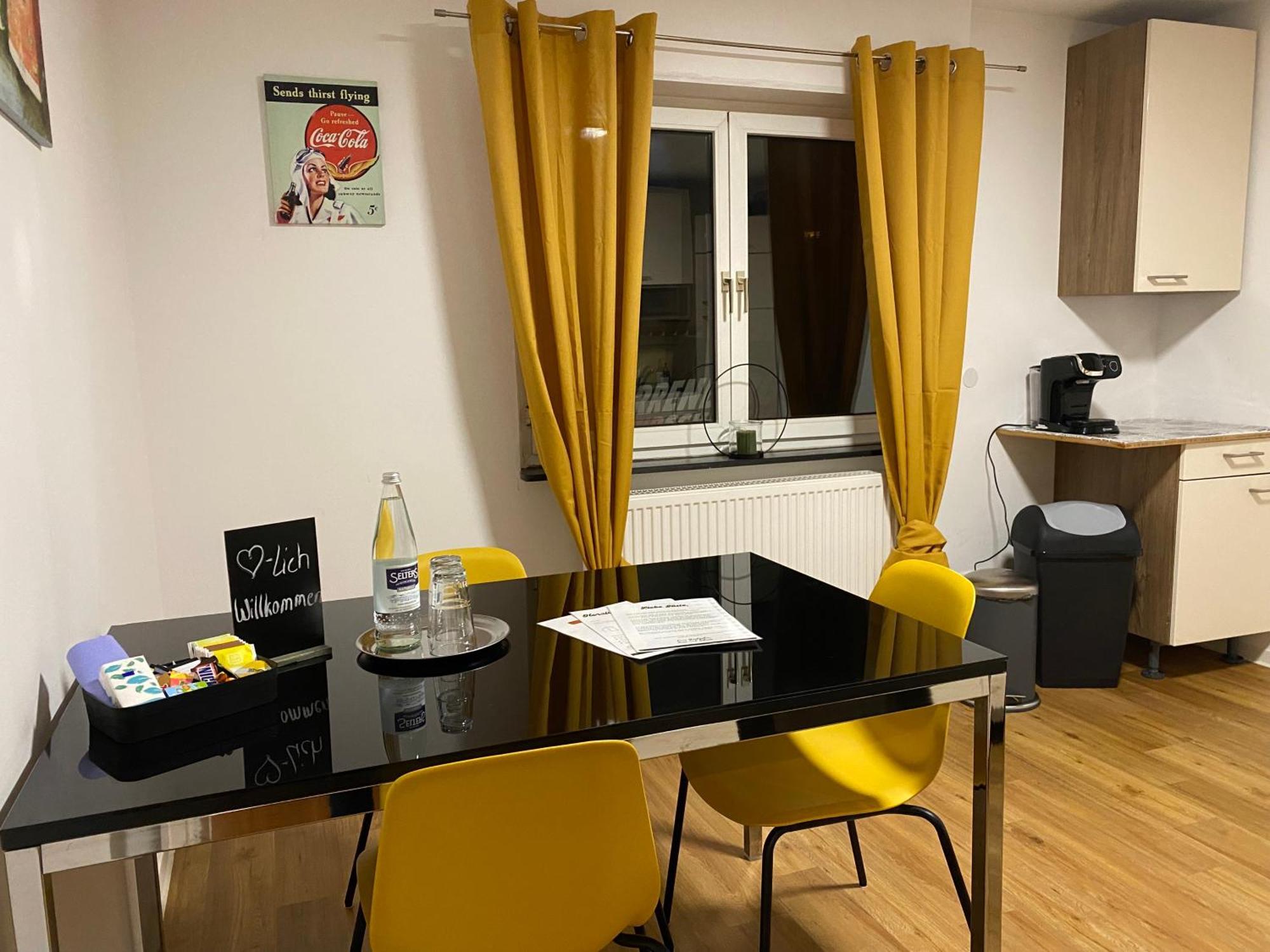 Apartment Roomy Comfort - Zwischen Heidelberg Und Mannheim Edingen-Neckarhausen Exteriör bild