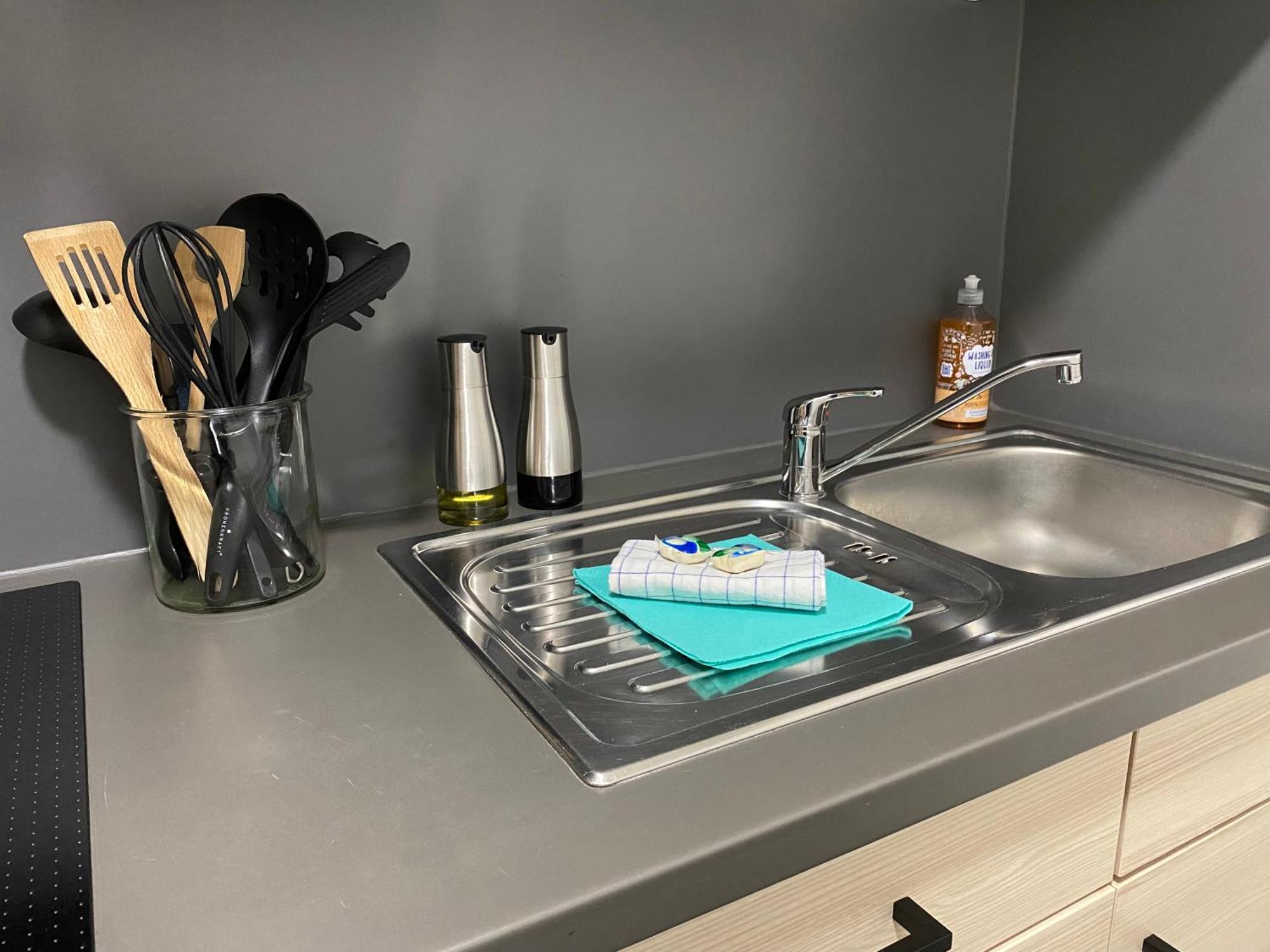 Apartment Roomy Comfort - Zwischen Heidelberg Und Mannheim Edingen-Neckarhausen Exteriör bild